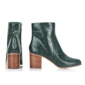 Topshop green snakeskin heeled ankle boots 39(8.5)